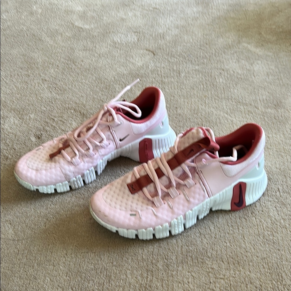 Nike Metcon Pink sneakers